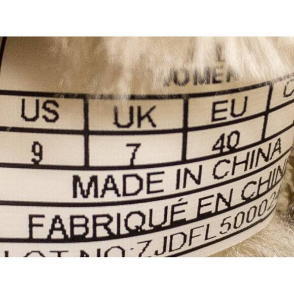 Apres Lamo Chestnut brown Faux Fur Trim Terrace Lace Accent Winter Boots 9 - Picture 9 of 10